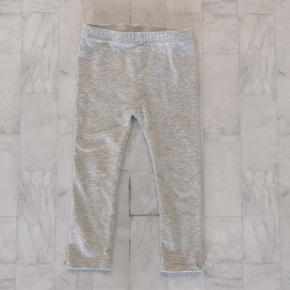 Bloomie’s Baby Gray Cotton Leggings with Little Bows